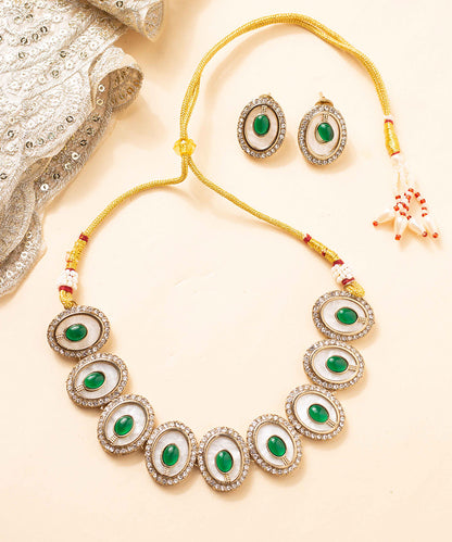 Choker Emerald Victorian Work