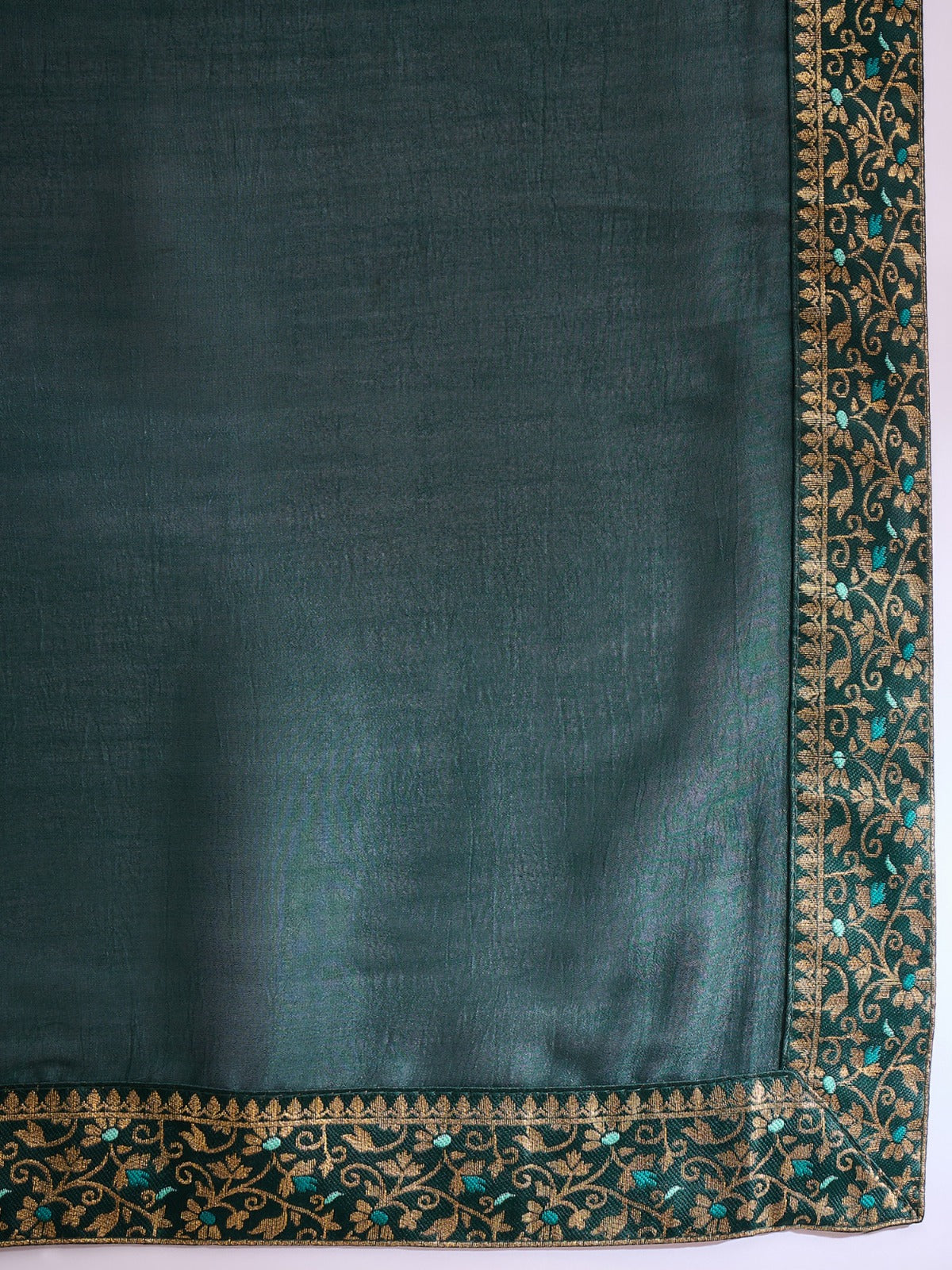 Dark Green Georgette Saree with Lightweight Comfort