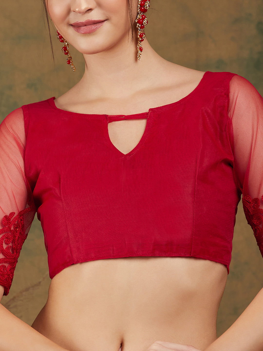 Red Net Embroidered Saree with Intricate Floral Detailing