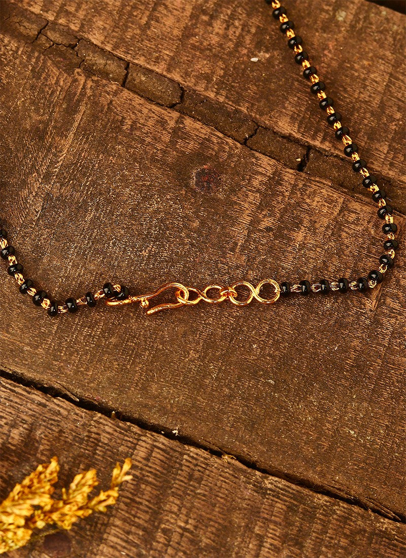 Mangalsutra With Small Circle