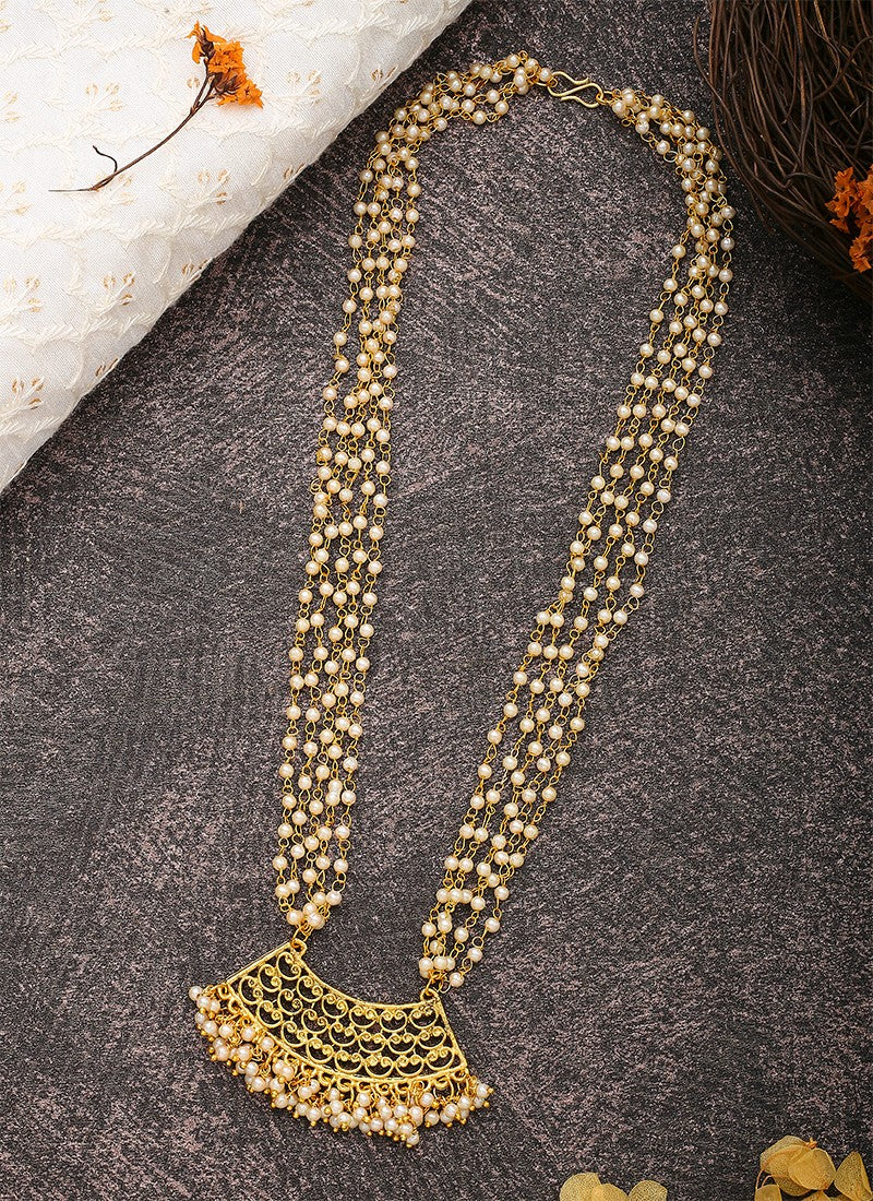 Long Necklace Set With Triangular Earrings