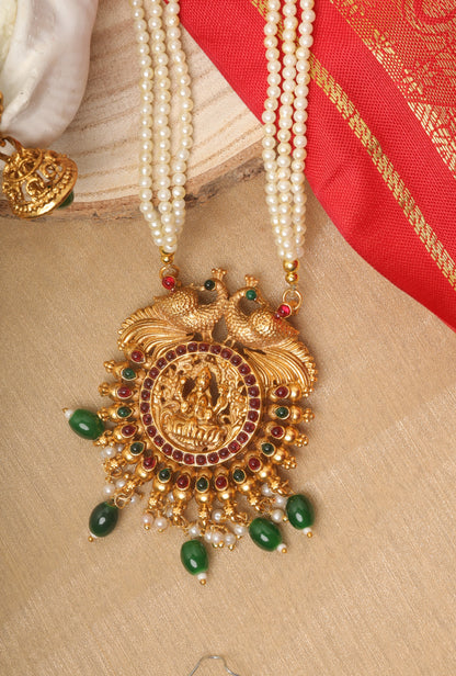 Peacock Shaped Jewelry Set With Laxmi Motif