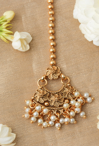 Gold-Plated Necklace Set with Earrings & Maang Tikka