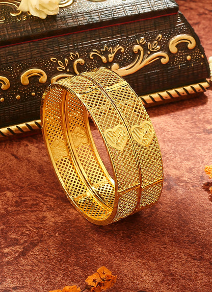 Set of 2 Heart-Shaped Bangles