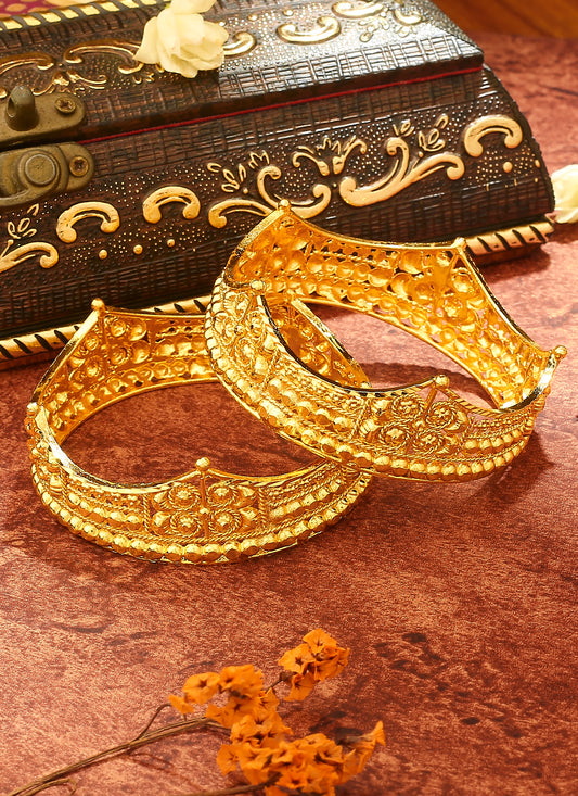 Gold-Plated Wide Bangles Set