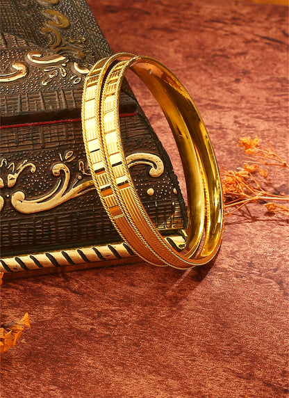 Set of 2 Gold-Plated Etching Work Bangles