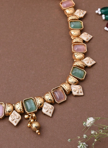 Multicolour Necklace Set With Pink And Green Stones