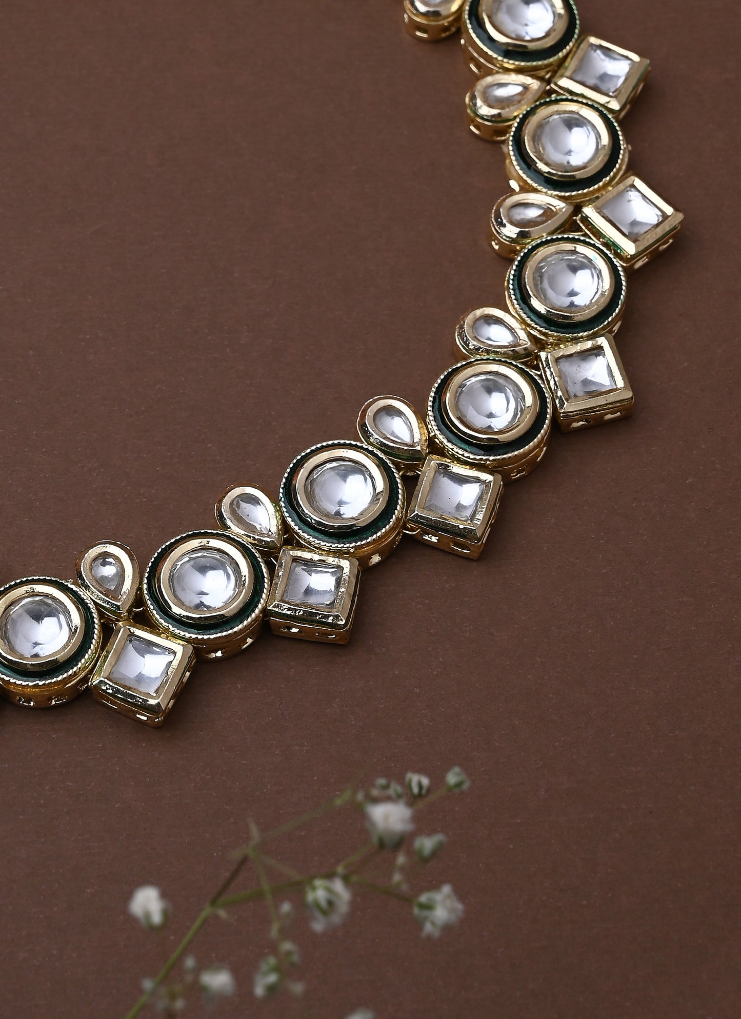 White Gold Kundan Necklace Set with Earrings