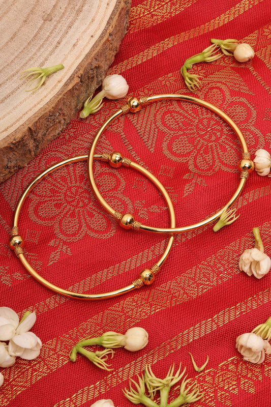 Bangles Set with Circular Accents