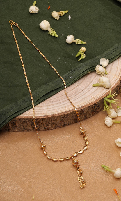 Necklace with Leaf Accent