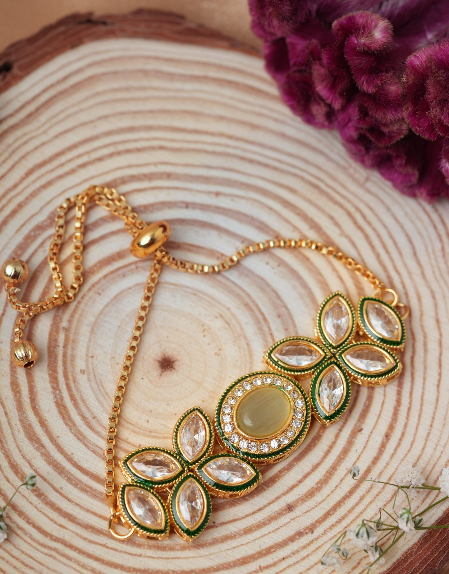 Kundan-Studded Light Green Bracelet