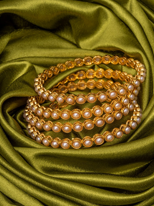 Set of 4 Gold-Plated Pearl Bangles