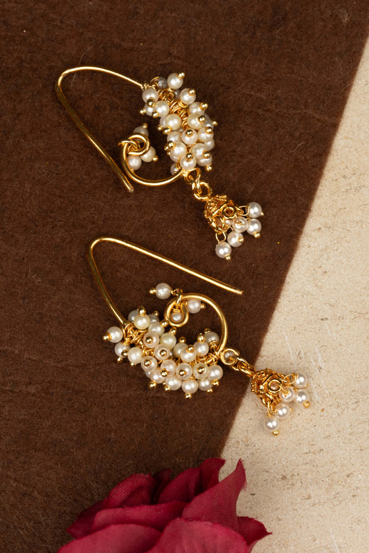 Delicate Gold Pearl Drops