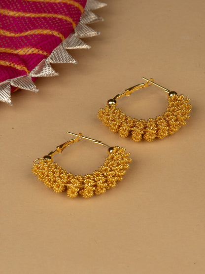 Elegant Gold Plated Necklace Set for Festive Glamour