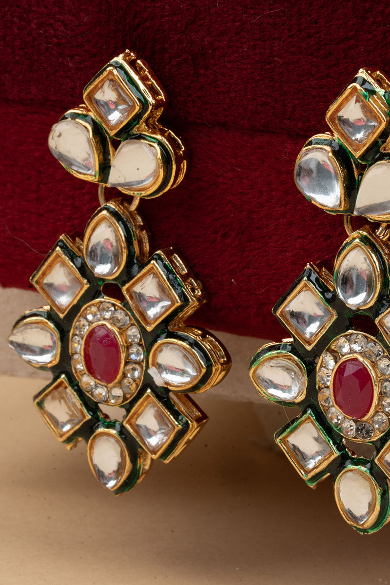 Yellow Gold-Plated White Kundan & Green Beaded  Necklace Set