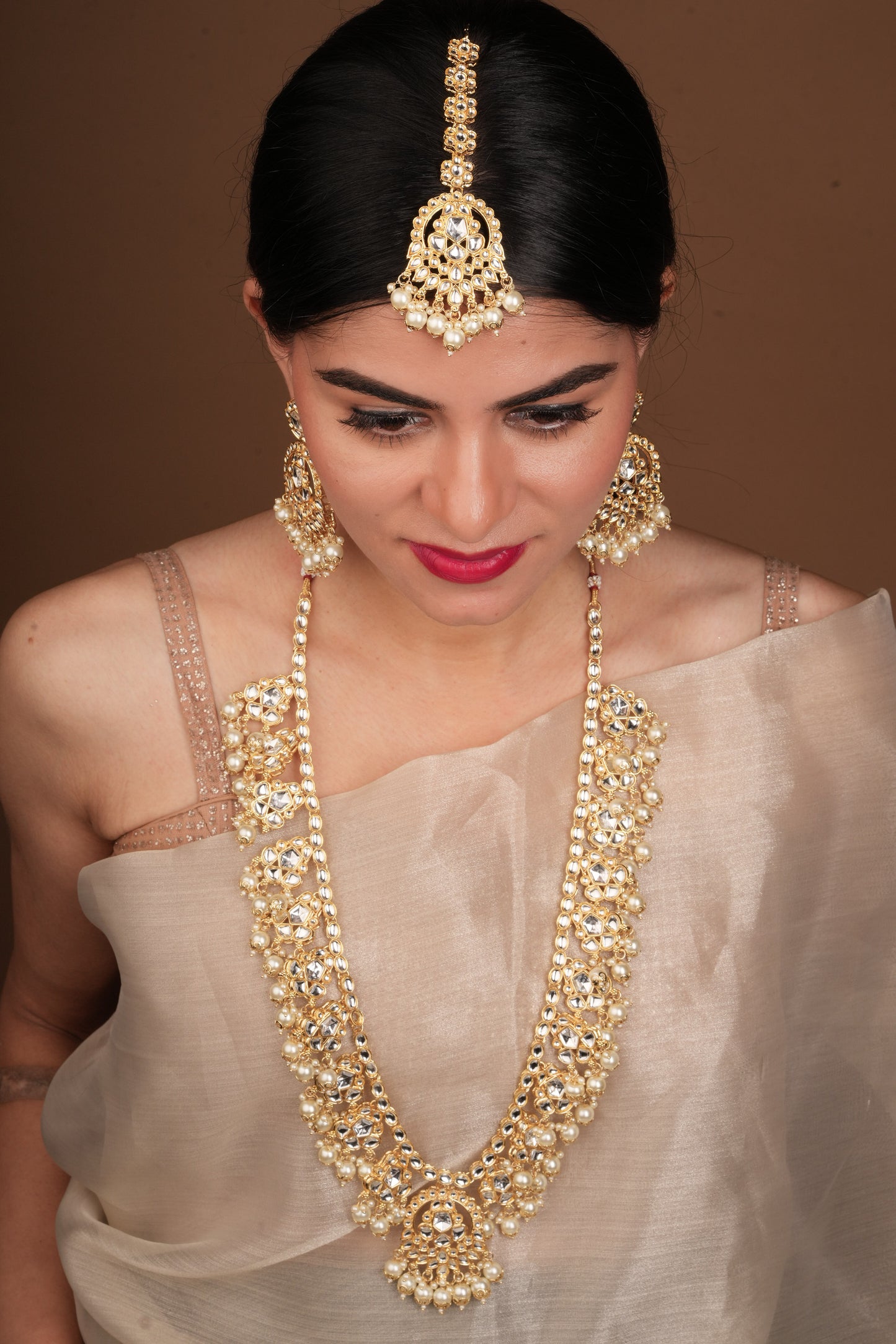 Kundan & Pearl-Studded White Gold Necklace Set