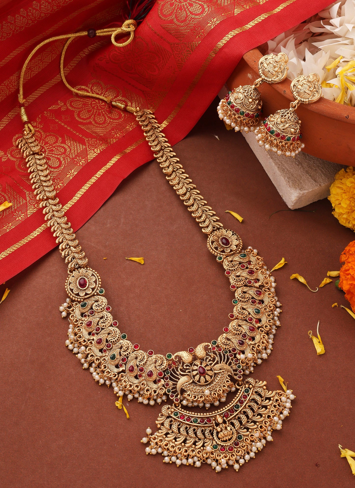 Long Statement Temple Jewellery Necklace with Kari Motif