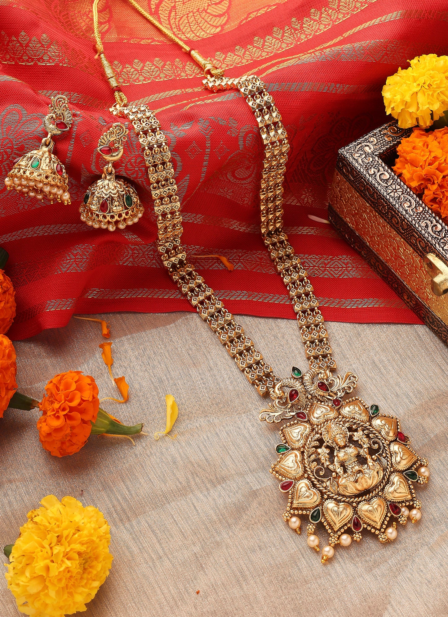 Long Statement Temple Jewellery Necklace Set with Kari Motif