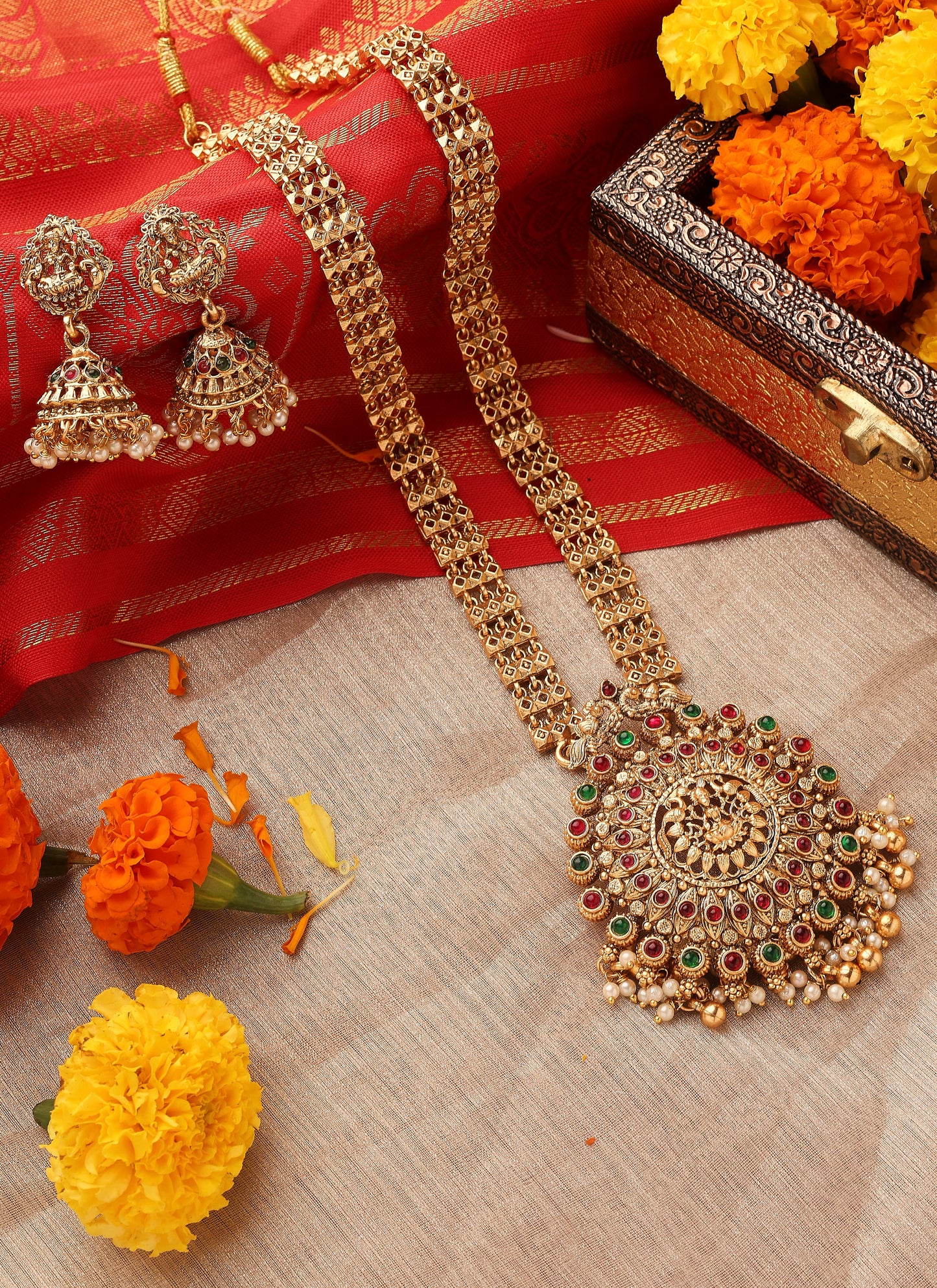 Long Temple Jewellery Statement Necklace with Kari Motif