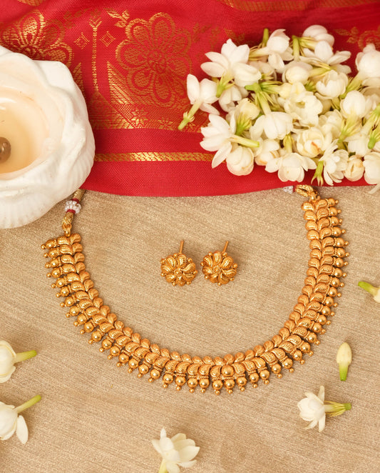 Traditional Gold-Plated Necklace Set for Wedding