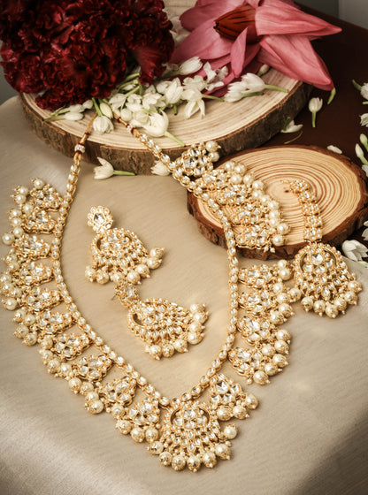 Kundan & Pearl-Studded White Gold Necklace Set