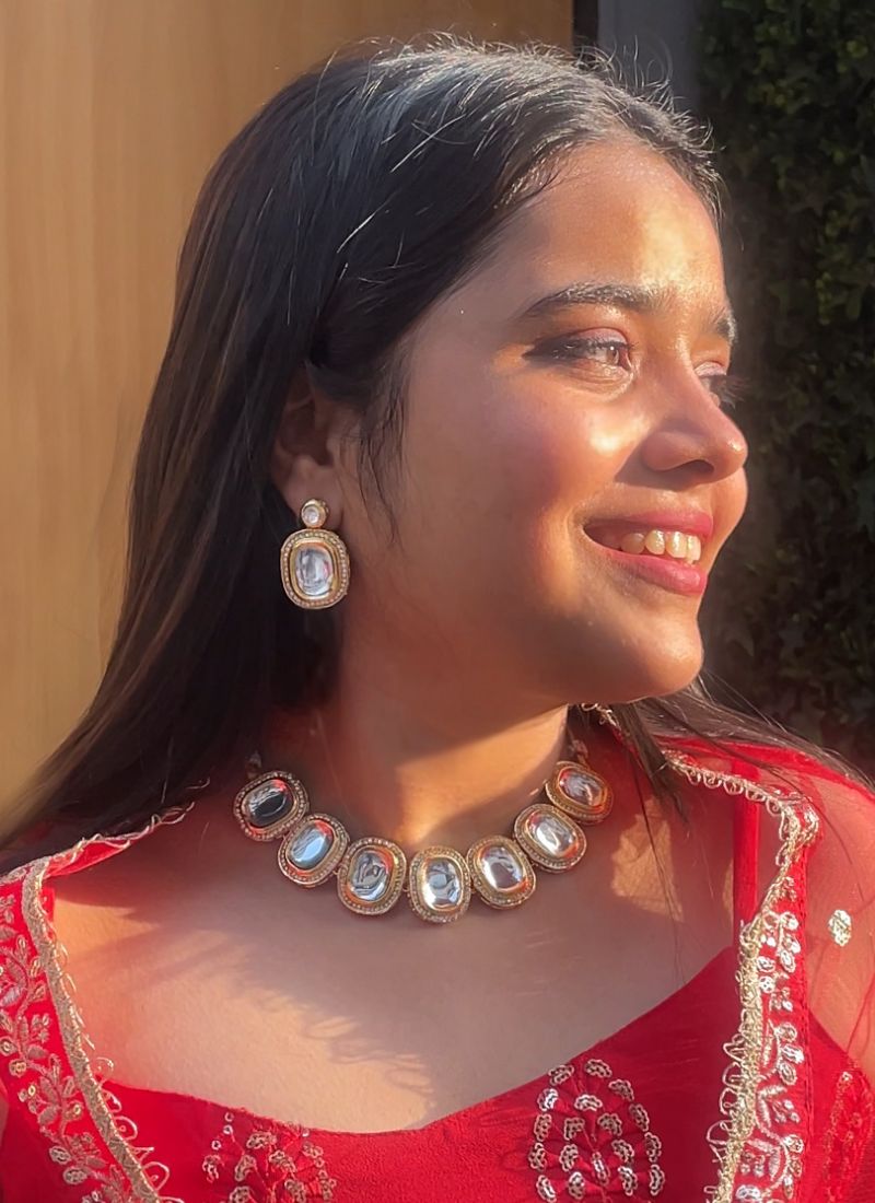 Stone Necklace and Earrings Set with White Stone Embellishments