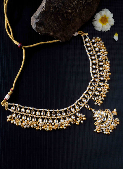 Kundan Pearl Choker Set