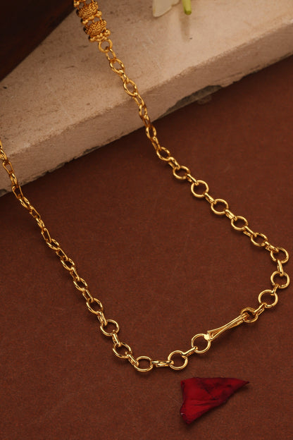 Elegant Gold Plated Necklace with American Diamond Floral Pendant