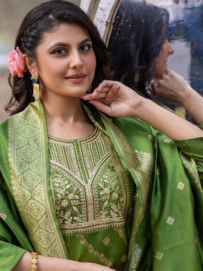 Green silk blend jacquard kurta pant with dupatta