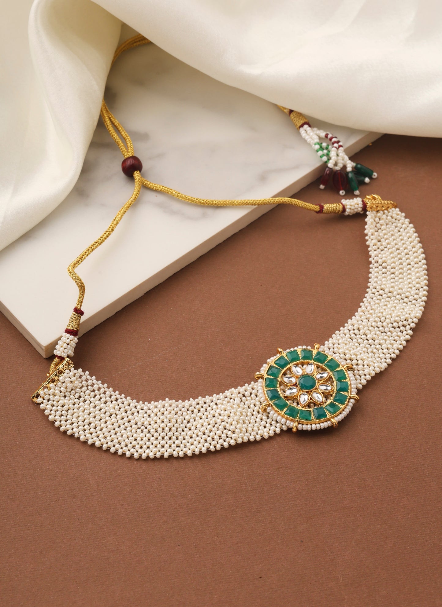 White Choker Set with Green Gold Pendant and Matching Earrings