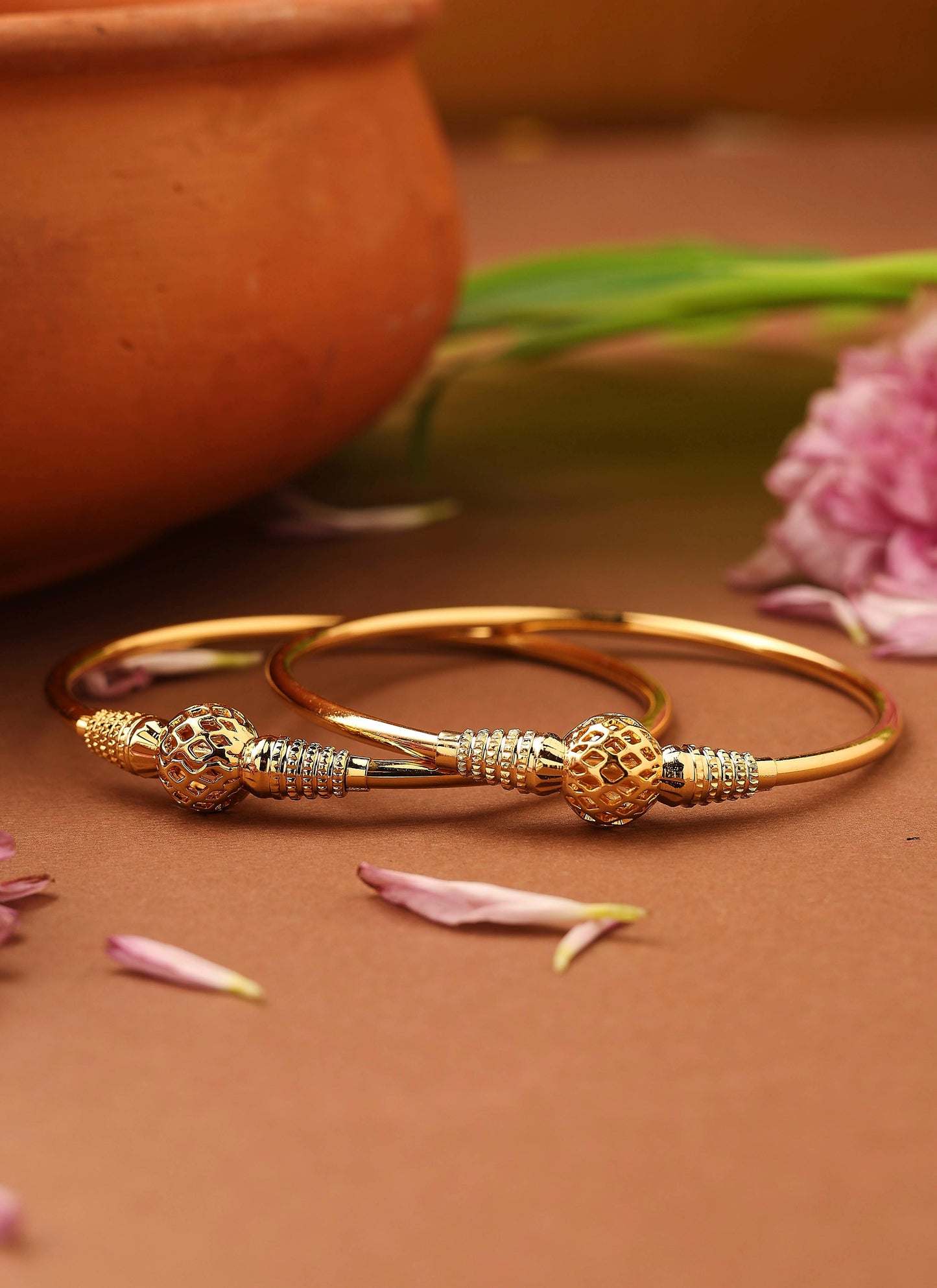 Gold-Plated Plain Bangles with Intricately Designed Center Ball