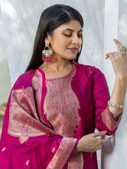 Pink Silk Blend Jacquard Kurta Pant with Dupatta