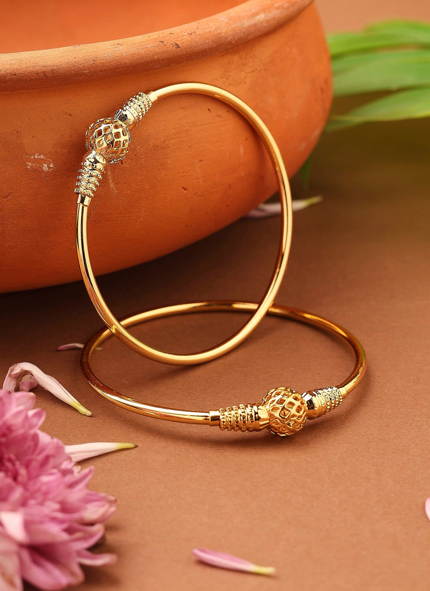 Gold-Plated Plain Bangles with Intricately Designed Center Ball