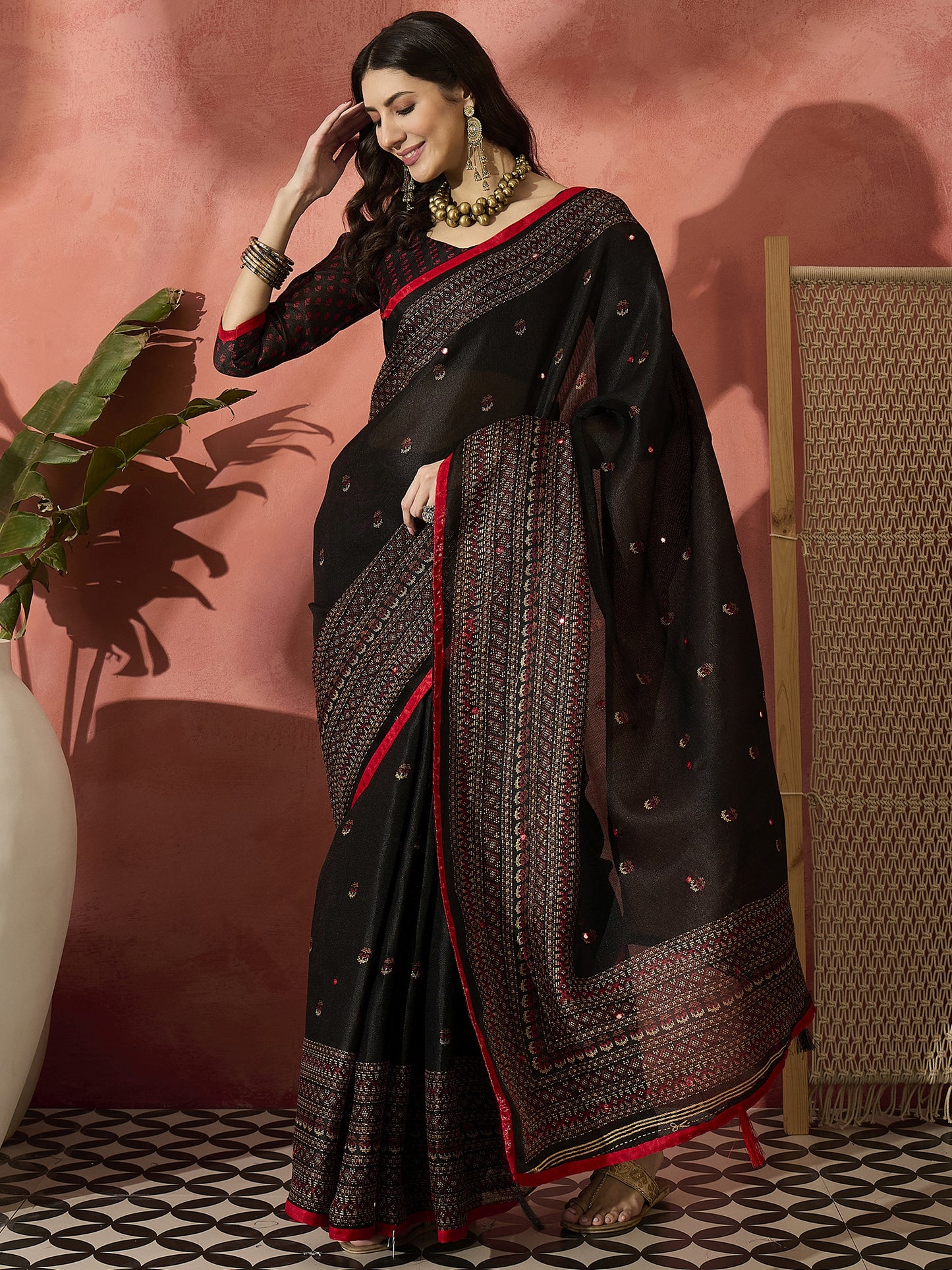 Regal Black Zari Woven Saree with a Timeless Appeal