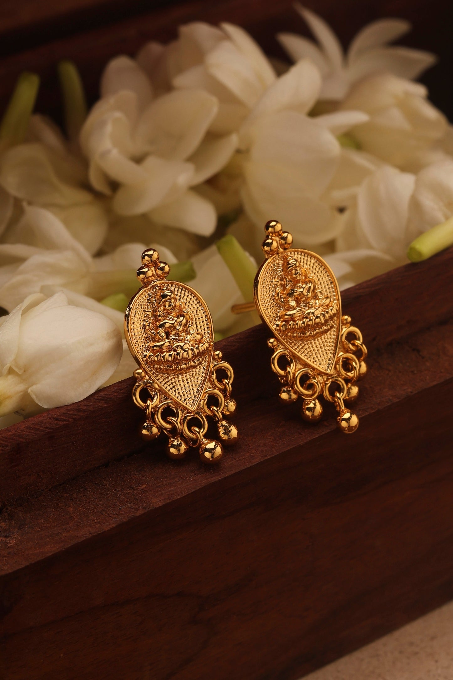 Gold Plated Necklace Set with Laxmi Pendant