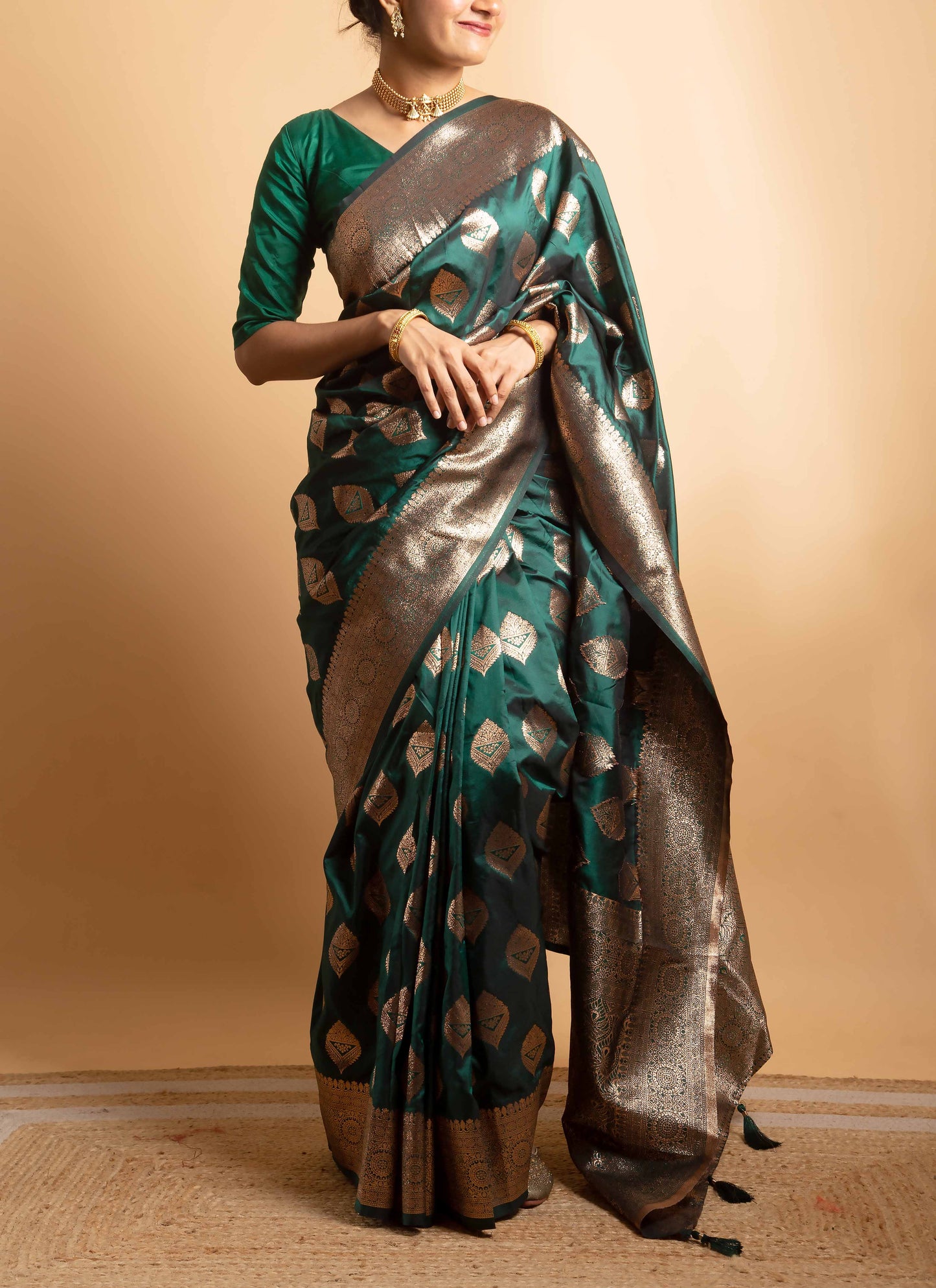 Emerald Green Art Silk Saree with Zari Woven Leaf Motifs