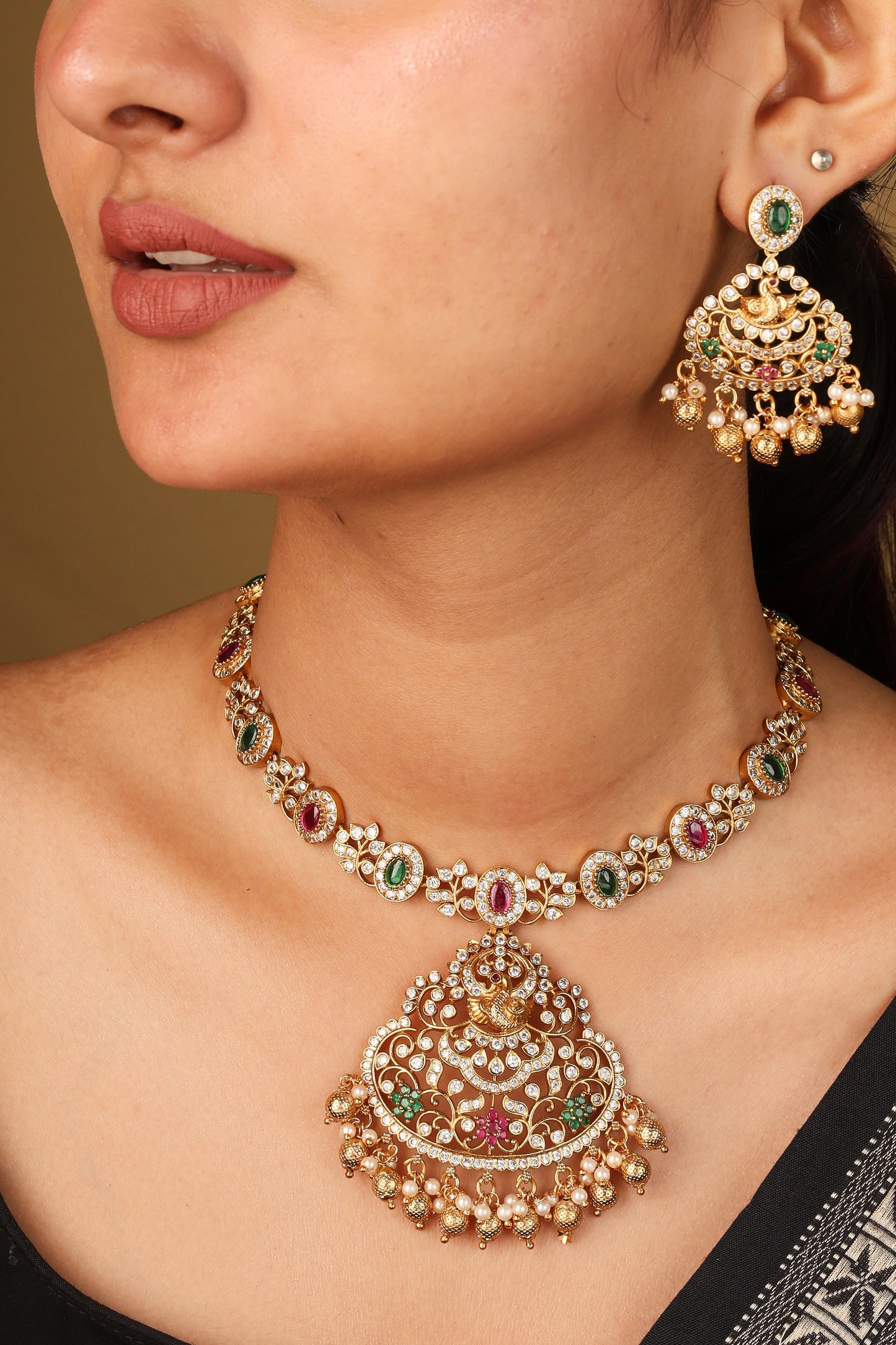 Ornate Indian Style Necklace with Curved Detailing