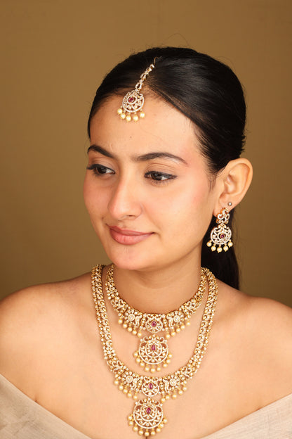 Elegant South Indian Bridal Jewellery Set