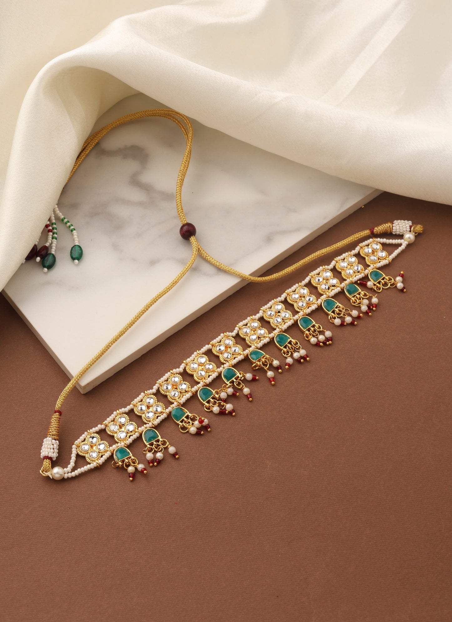 Kundan Choker Set with Green Accents and Matching Earrings