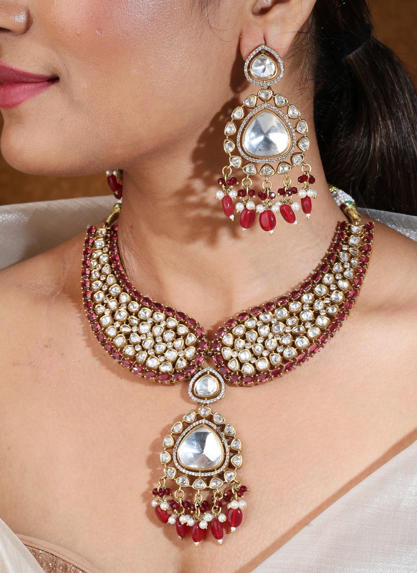 Kundan Stone Kari Shape Necklace Set in Pink