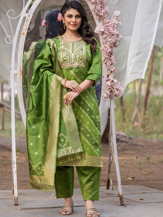 Green silk blend jacquard kurta pant with dupatta