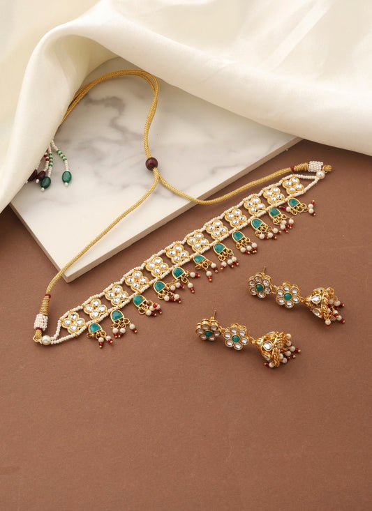 Kundan Choker Set with Green Accents and Matching Earrings