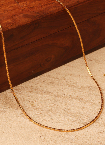 Golden Allure Elegant Chain