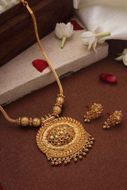 Gold Plated Necklace with Pendant