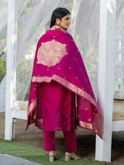 Pink Silk Blend Jacquard Kurta Pant with Dupatta