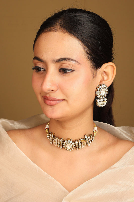 Kundan Choker Set with White Stones and Matching Earrings