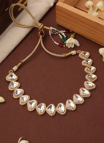 Kundan Triangle Shape Necklace Set