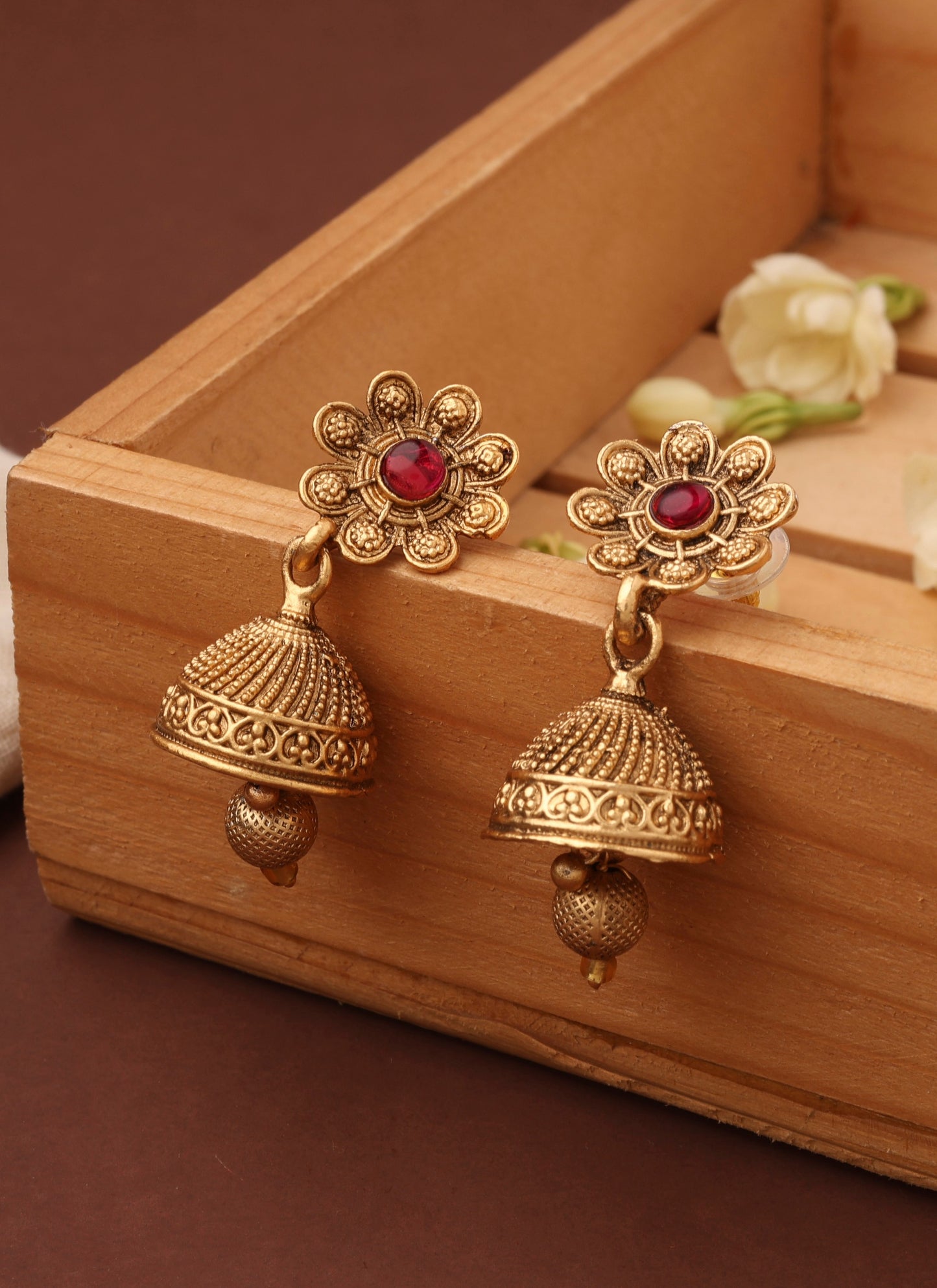 Gold Plated Temple Necklace Set with Flower Motif