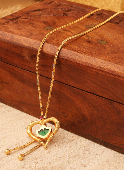 Gold plated alloy necklace