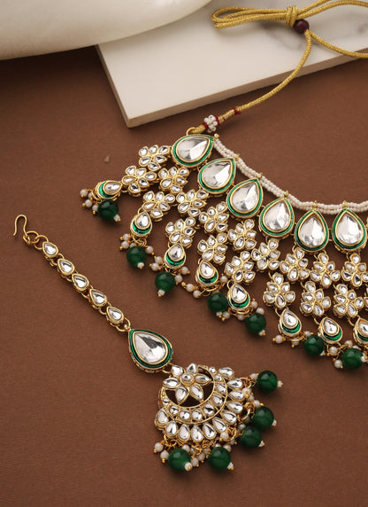 High Neck Kundan Necklace Set